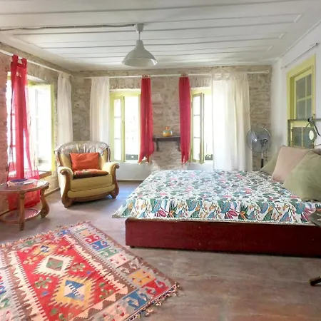 Stone Greek House - Center- Muestakil Ev 펜션