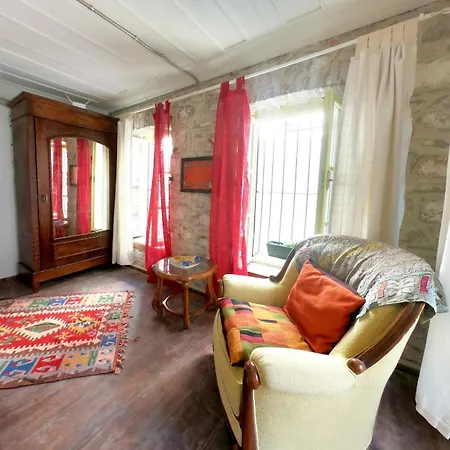 펜션 Stone Greek House - Center- Muestakil Ev Ayvalı